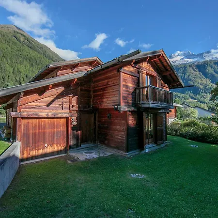 Vaffier Mont Blanc View + Garden + Bbq For 8 - Happy Chamonix